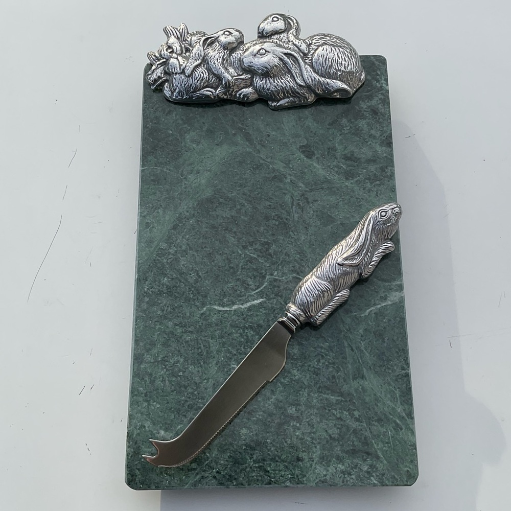 “NEW” Arthur Court (6 X 12) Green Marble Pewter Rabbit Cheese Board Serving Tray